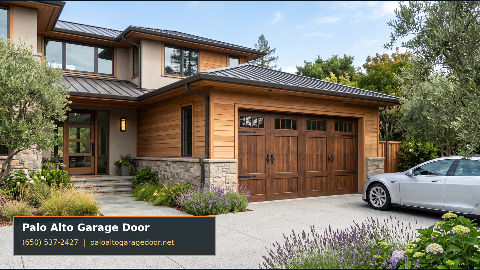 Modern garage door on a Palo Alto home