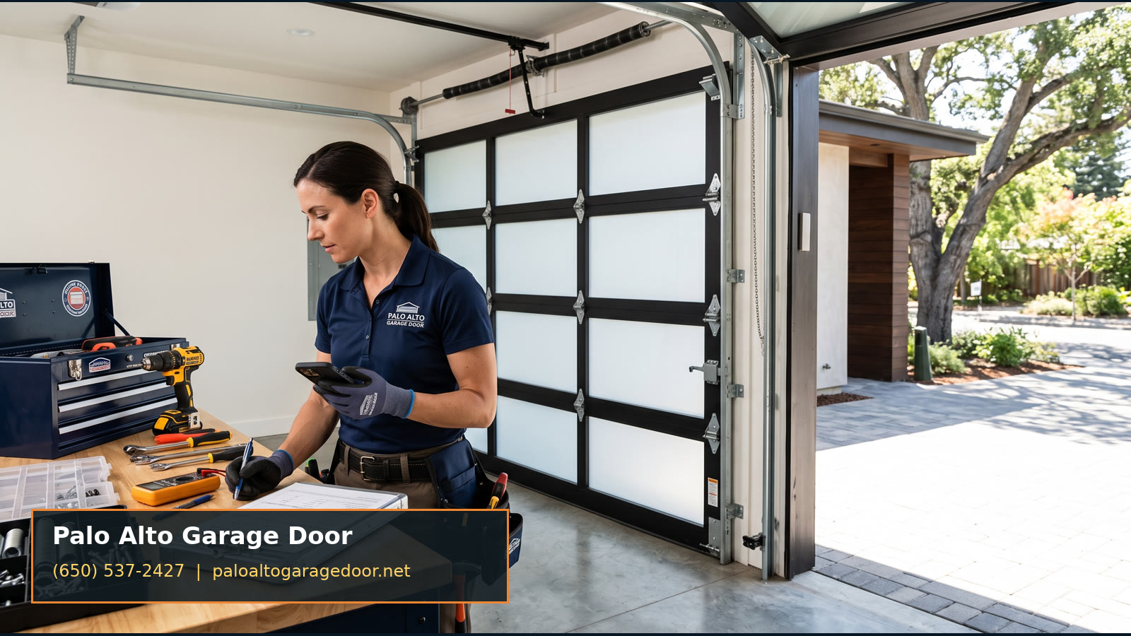Modern garage door on a Palo Alto home