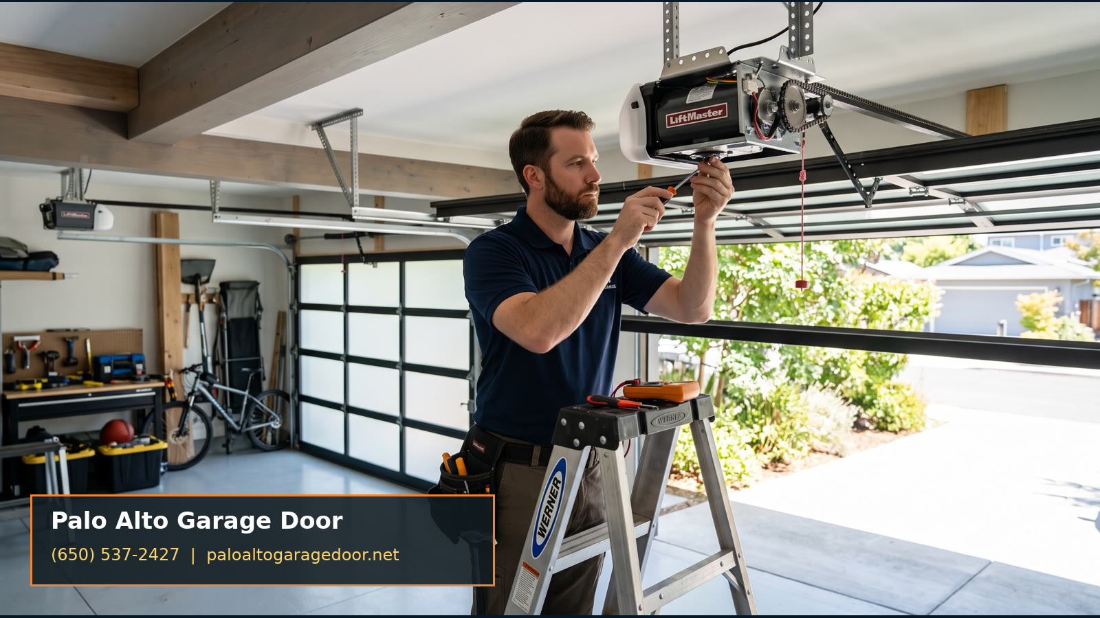 Modern garage door on a Palo Alto home