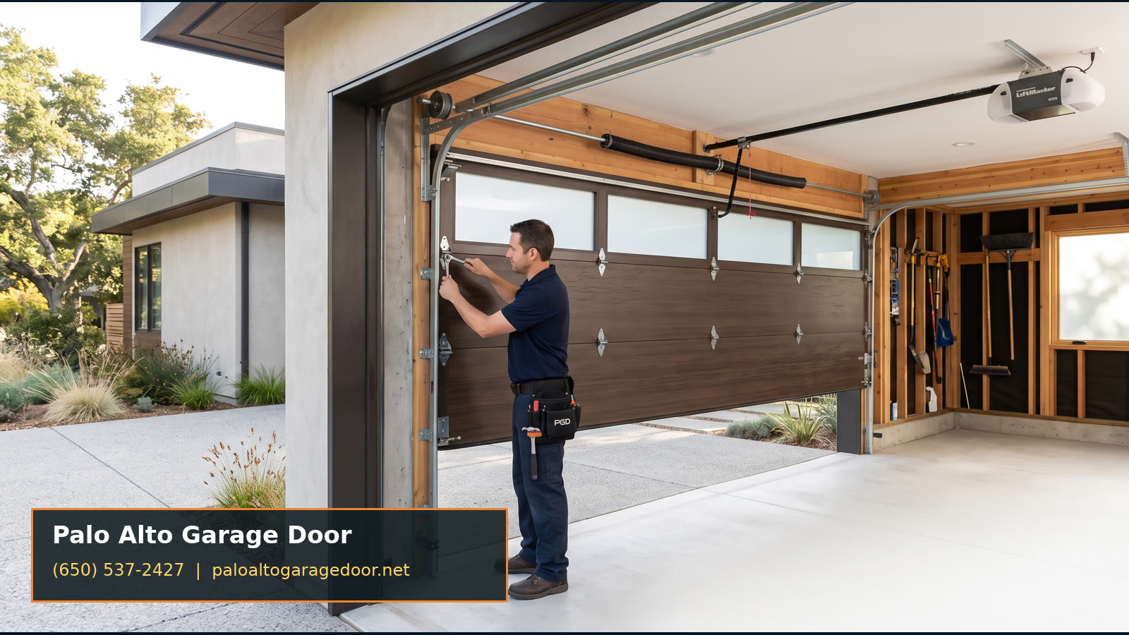 Modern garage door on a Palo Alto home