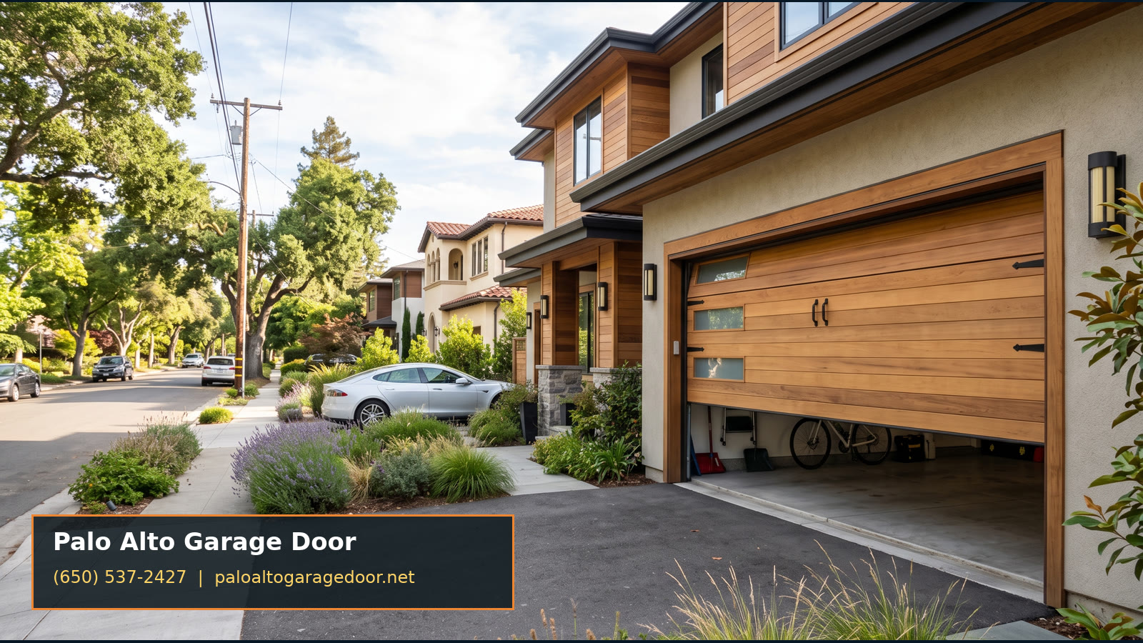 Modern garage door on a Palo Alto home