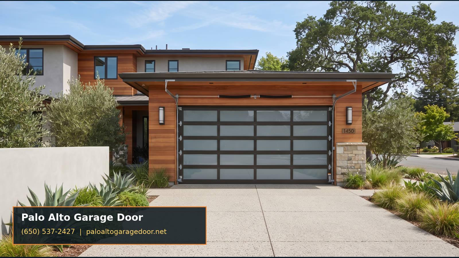 Modern garage door on a Palo Alto home