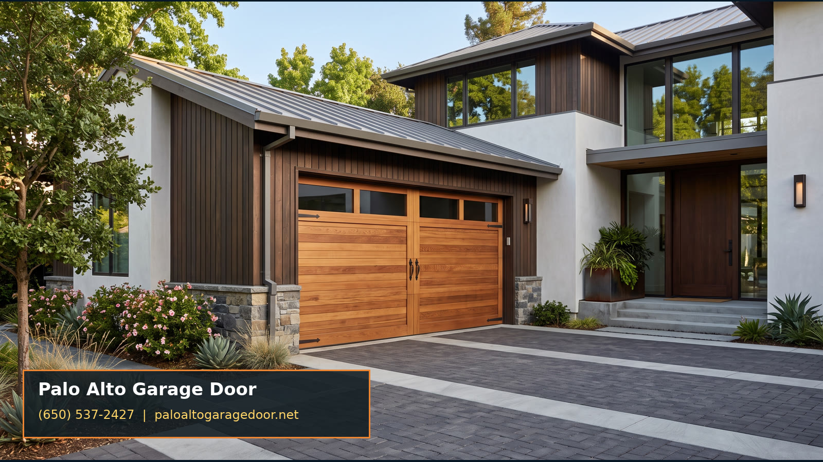 Modern garage door on a Palo Alto home